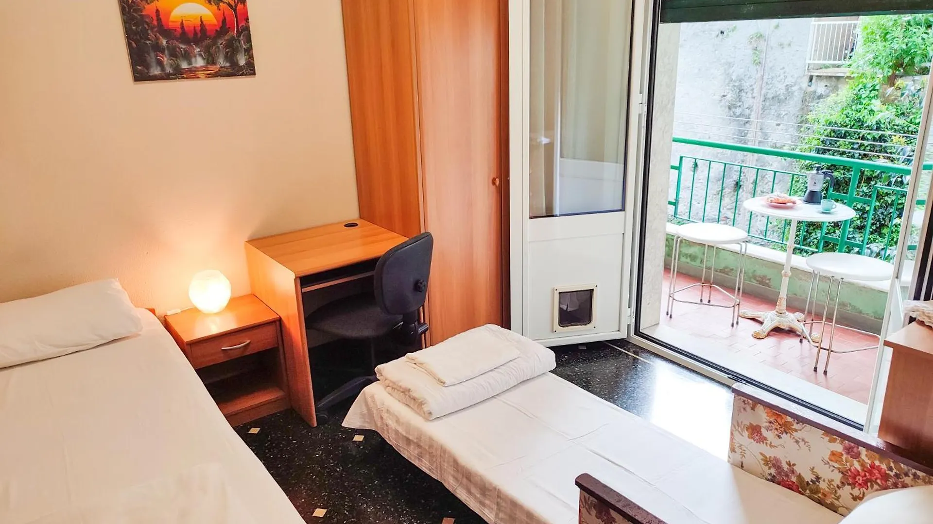 Genova Lux Apartment 0*, Genoa
