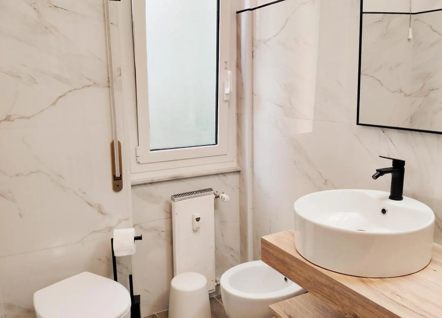 Genova Lux Apartment 0*, Janov